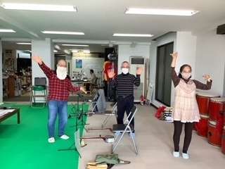 【東京　三味線教室】練習風景　池袋本部中級