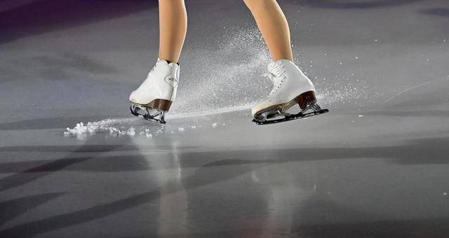 【東京　三味線教室】１２月２５日(日)　スケートの日