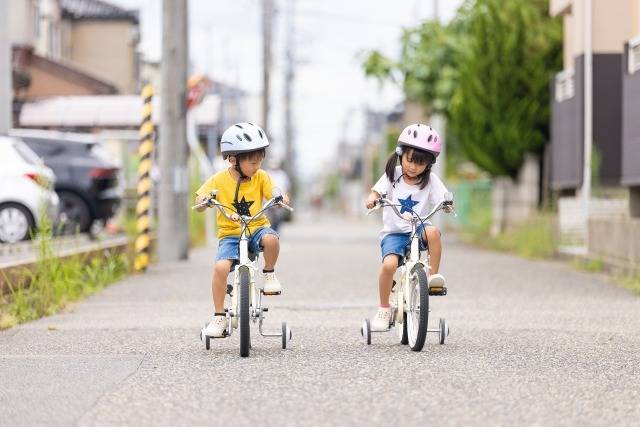 【東京　三味線教室】５月１日(月)　自転車ヘルメットの日