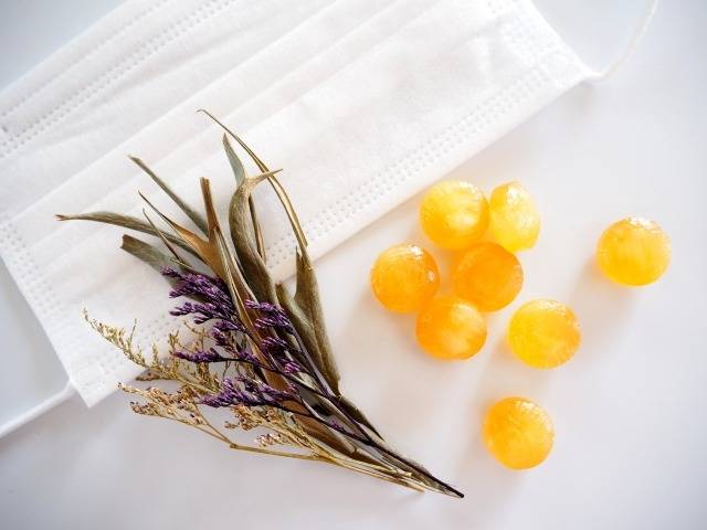 １１月１５日(土)　のど飴の日